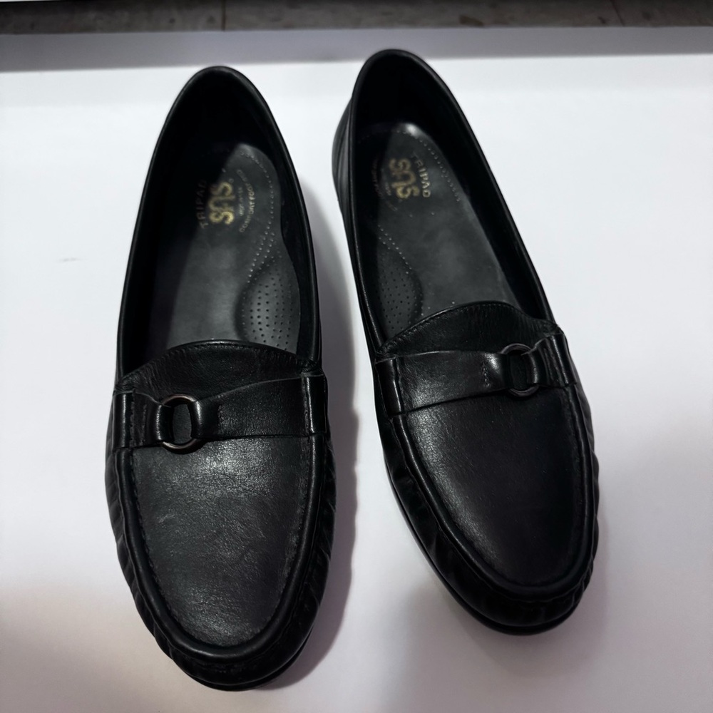 SAS Tripad Black Leather Slip-Ons